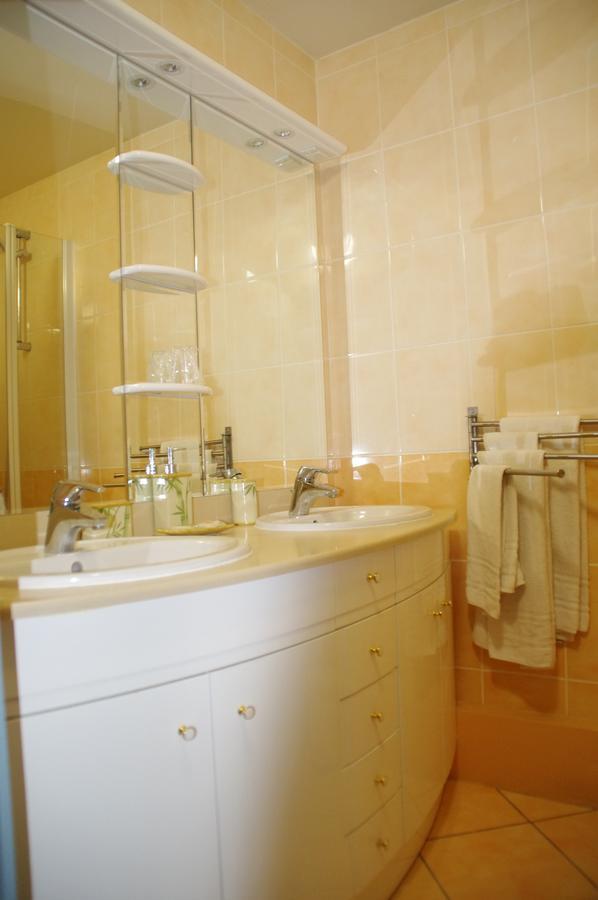 Hotel Lumiere Des Alpes Bron Szoba fotó